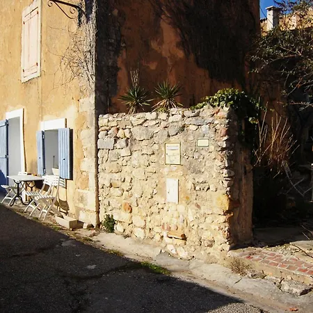 Gite A Rustrel Exterior foto